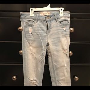 Hollister light wash ripped skinny jeans